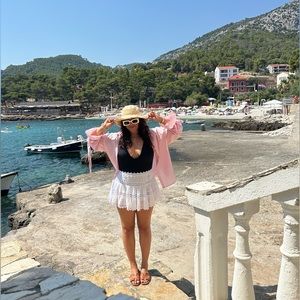 Meet your Posher, Dena